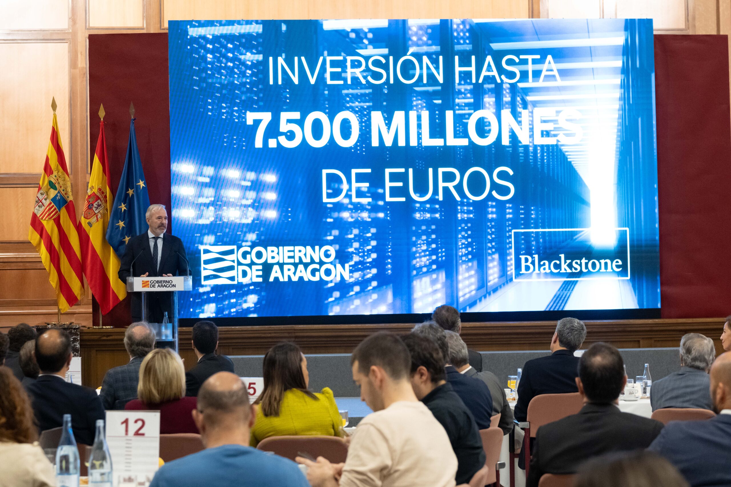 Presentación de la inversión tecnológica de Blackstone en Aragón El presidente de Aragón presenta la inversión de Blackstone para un gran campus de centros de datos en la Comunidad.