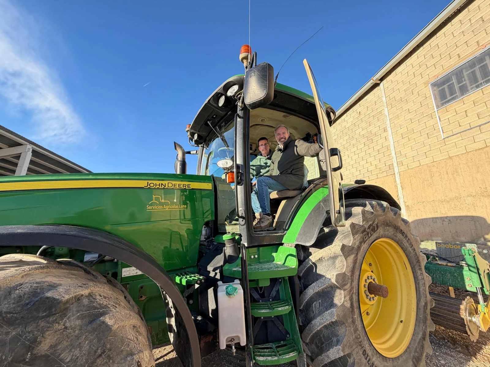 WhatsApp Image 2026-02-06 at 13.47.44